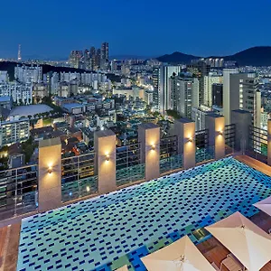 4* 호텔 힐튼 가든 인 서울 강남
